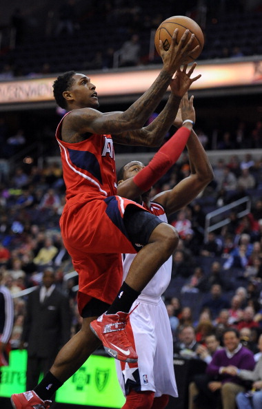 制了对手的 制了对手的