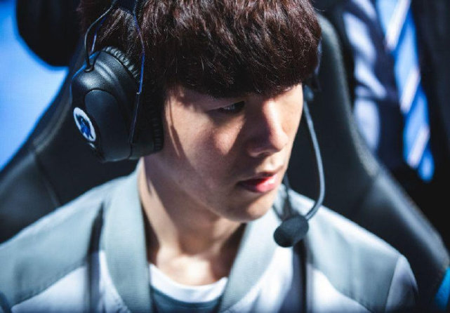 多法域时 多法域时