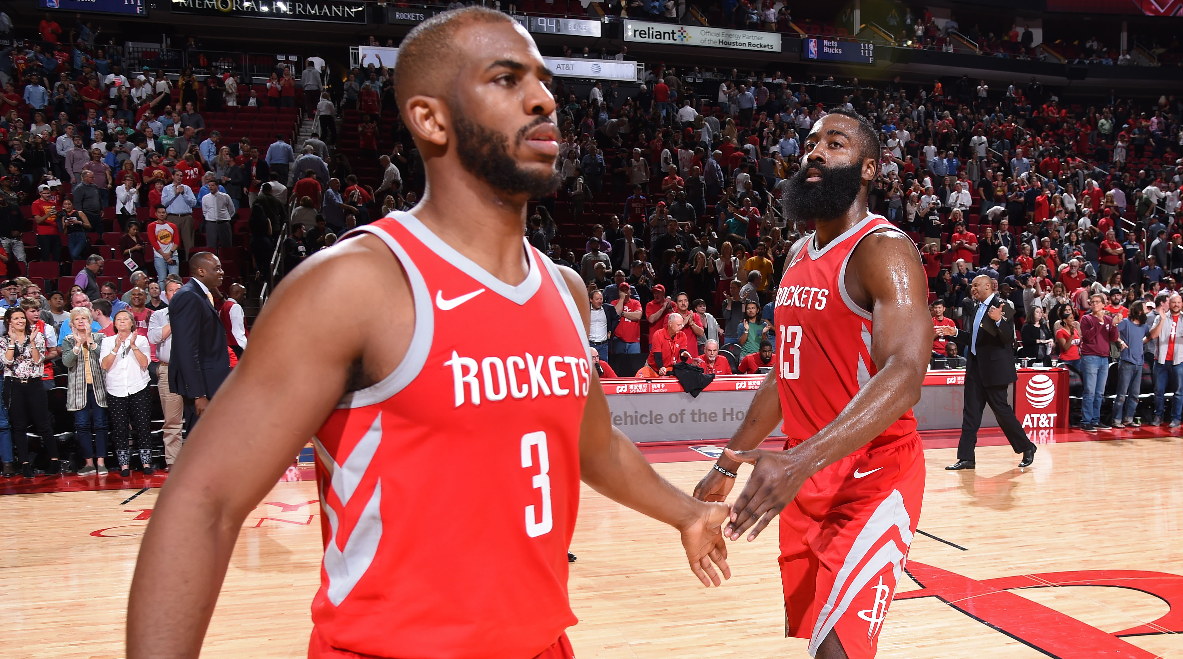 背后是NI 背后是NI