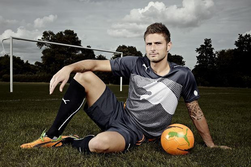 琼斯孤立无 琼斯孤立无